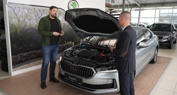 Лютий: Автомобільні фаворити українців