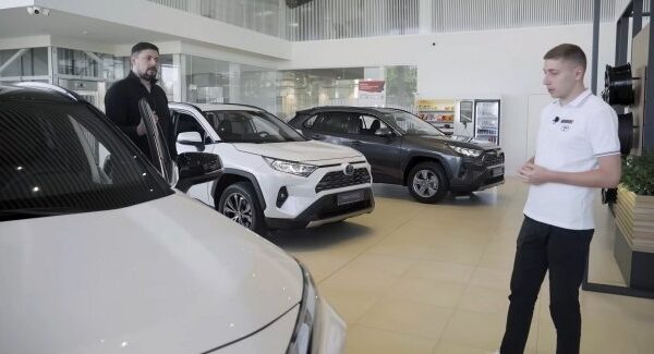 Найбільш затребувані легкові автомобілі для особистого та комерційного використання.