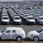 Збройний конфлікт обернув африканський острівний рай на виставку елітних авто.