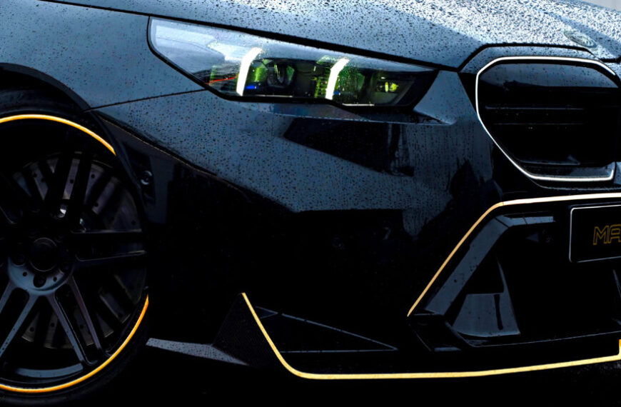 Manhart знайшов 180-сильний BMW у моторному відсіку M5 Touring