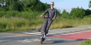 Електросамокати можуть потрапити під заборону в парках Варшави.