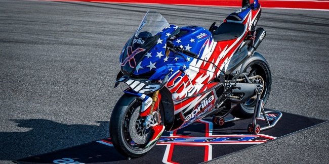 Aprilia презентувала ексклюзивний спортбайк RSV4 X 250th