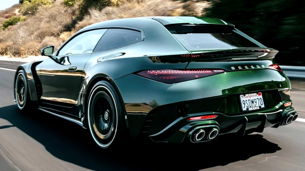 Ви можете купити найкраще клоунське взуття Mercedes в Америці