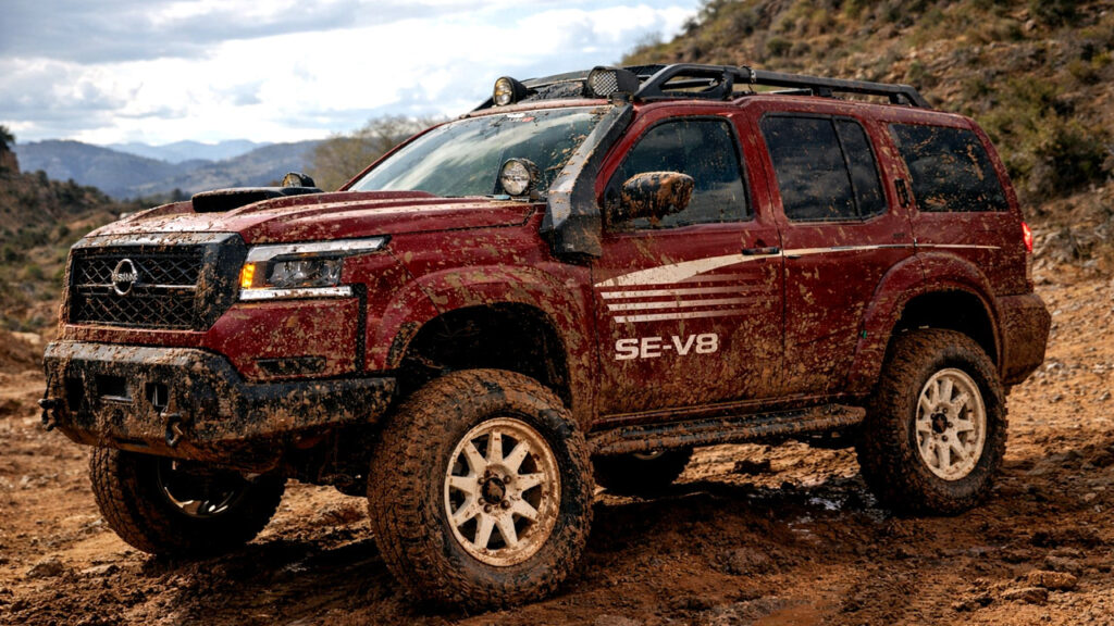 Nissan Pathfinder знову стає дивним для SEMA