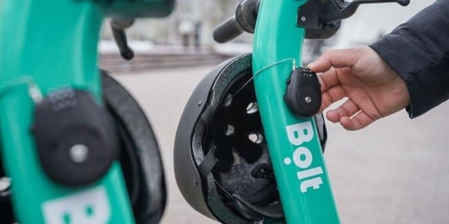 У Литві користувачі електросамокатів Bolt вкрали тисячі шоломів