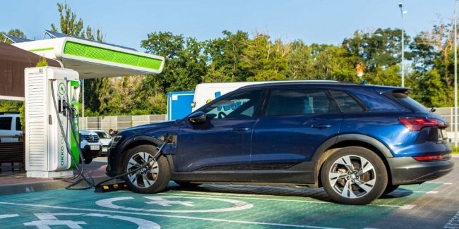 Продажі електрокарів: визначено провідні області України.