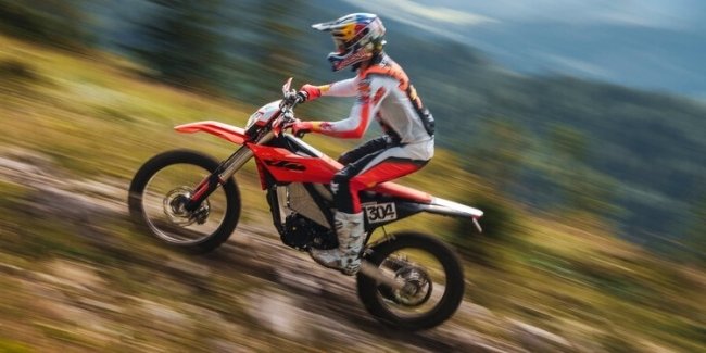 KTM презентувала нову версію електричного мотоцикла Freeride E
