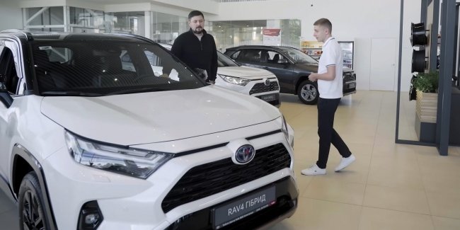 Нові автівки в Україні: зріст продажів на третину