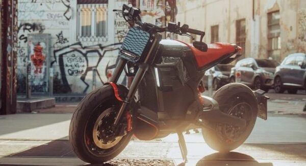 Brabus дебютує з першими електричними велосипедами