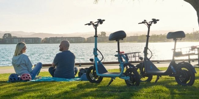 У Греції хочуть посилити регулювання електросамокатів після ДТП з неповнолітніми
