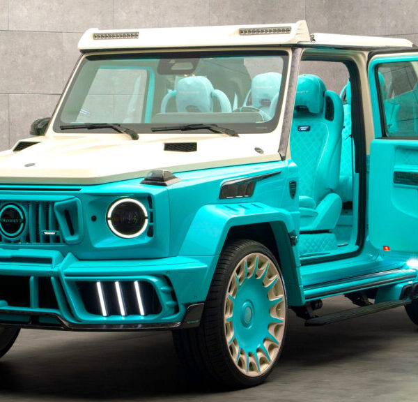 Порізаний G-Wagen від Mansory виглядає як Mercedes, що врізався в акваріум