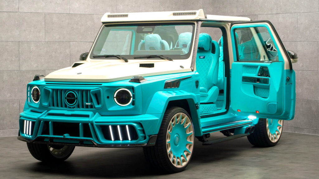 Порізаний G-Wagen від Mansory виглядає як Mercedes, що врізався в акваріум