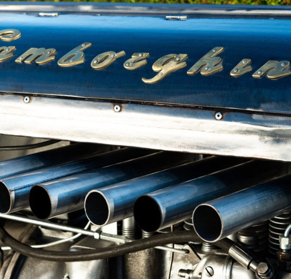 Цей Lamborghini Hot Rod видає 36 кінських сил і коштує дорожче, ніж новий Revuelto