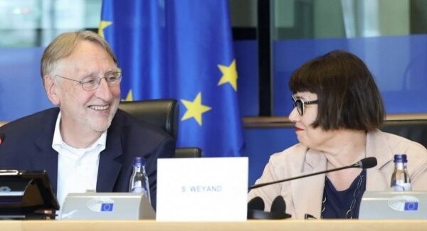 Європарламент прокоментував нові тарифи Трампа