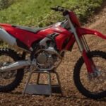 Ducati показує новий кросовий мотоцикл Desmo250 MX