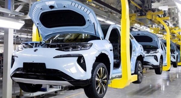 BYD завершила найтривалішу серію спаду продажів у своїй історії