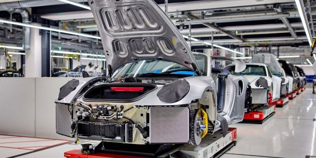 Porsche погодить новий план економії до липня.