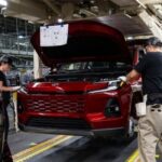 Світові продажі Toyota знижуються четвертий місяць поспіль