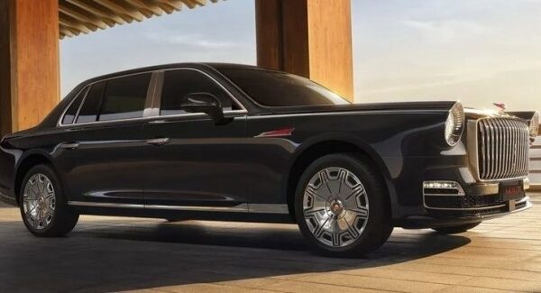 Продажі автомобілів елітної марки Golden Sunflower у Китаї значно випереджають показники Rolls-Royce
