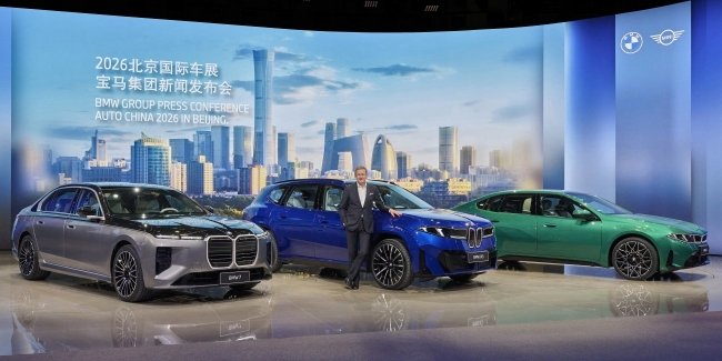 Продажі BMW в Китаї впали на 30%