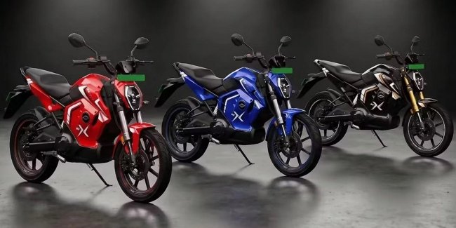 В Індії представили доступний електромотоцикл Revolt RVX