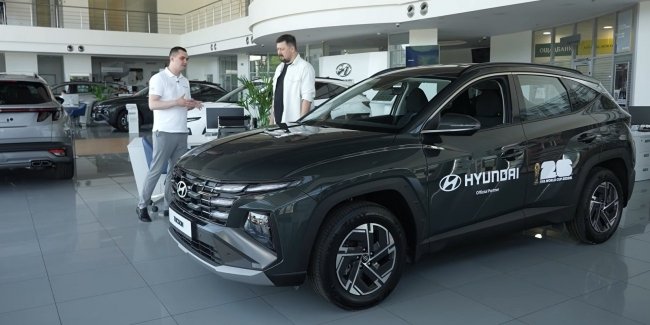Авторинок України почав друге півріччя з падіння