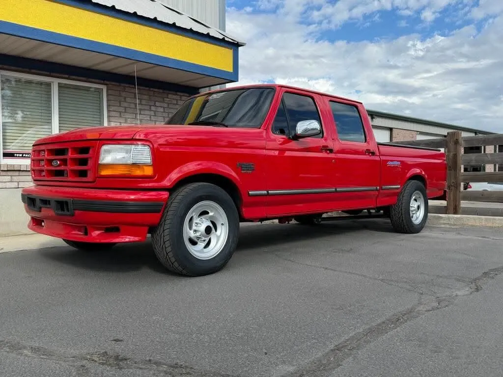 Ford F-250 Lightning clone