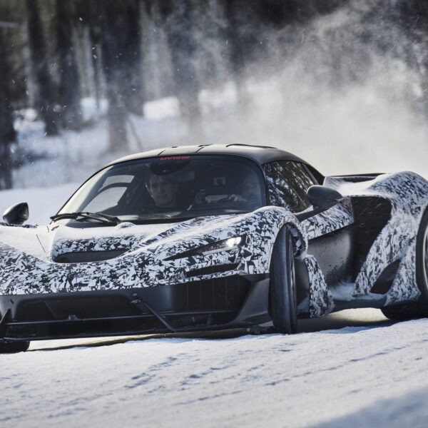 McLaren дослухався до бажань фанатів і створює позашляховик