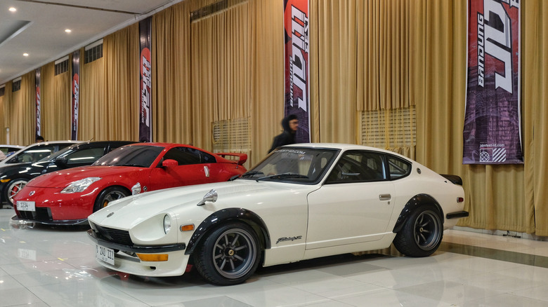 Автомобіль Nissan Fairlady Z або Datsun 240Z S30