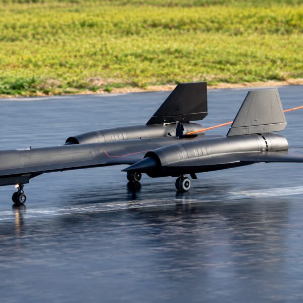 Складне приземлення SR-71: гальмівний парашут виявився несподіваною проблемою