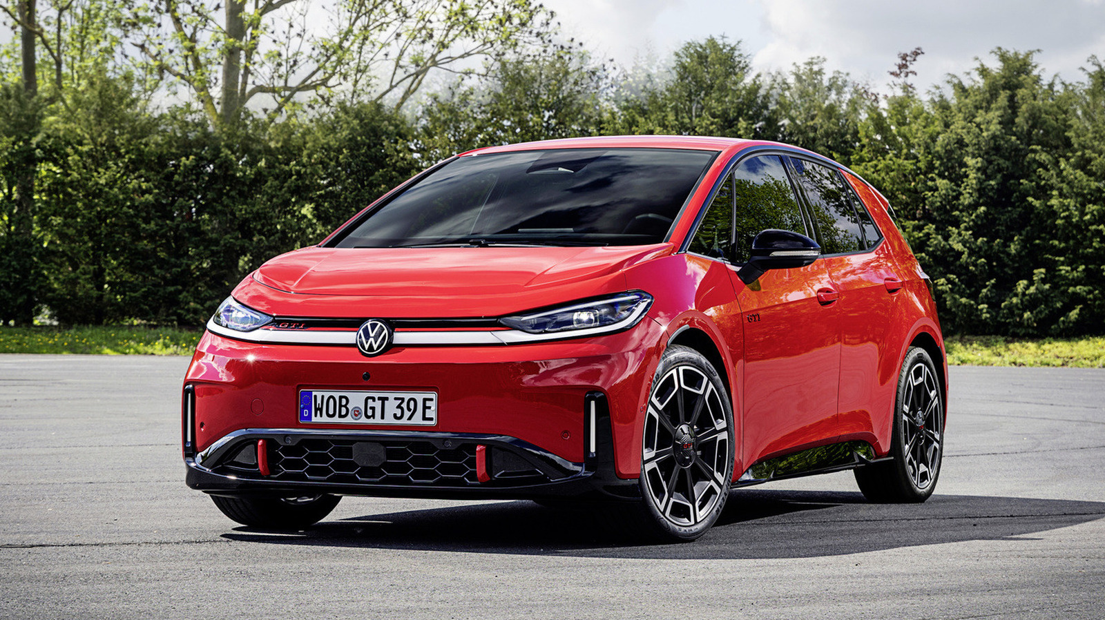 Передній вид Volkswagen ID.3 GTI