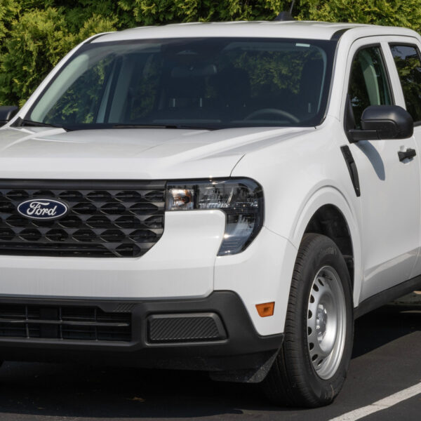 Ford Maverick обрав монококову конструкцію замість рами
