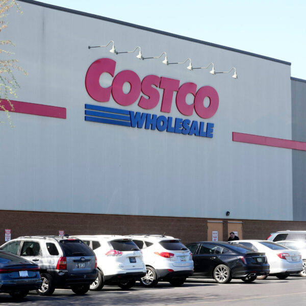Costco обмежив продаж моторної оливи на тлі зростання цін