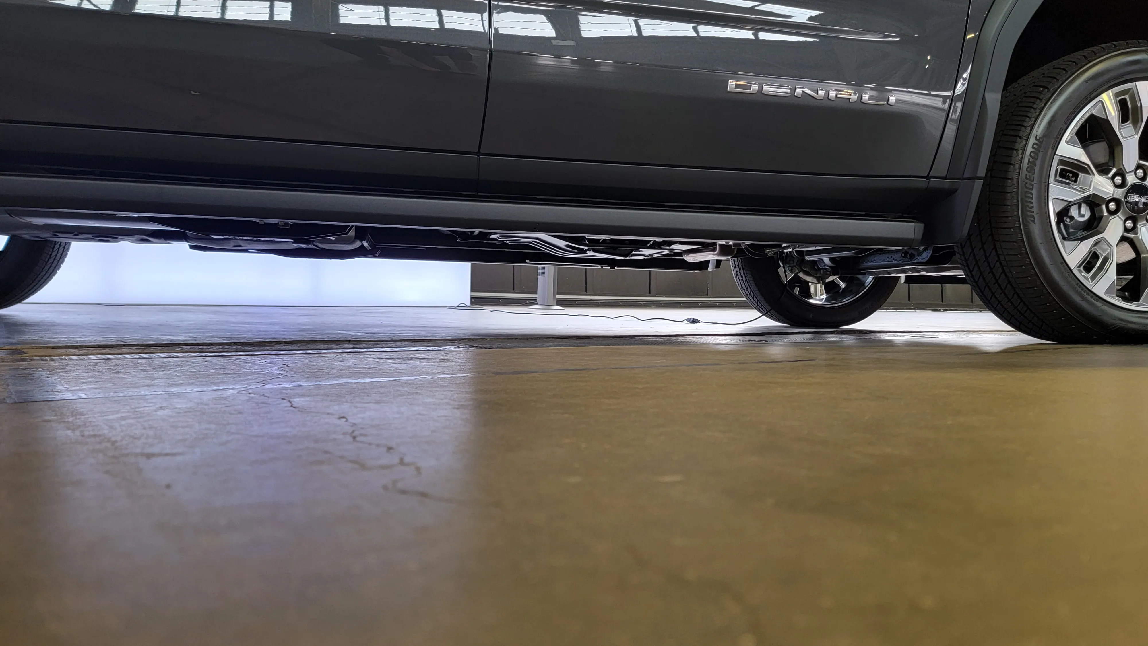 Центральна консоль 2027 GMC Sierra 1500 Denali Ultimate