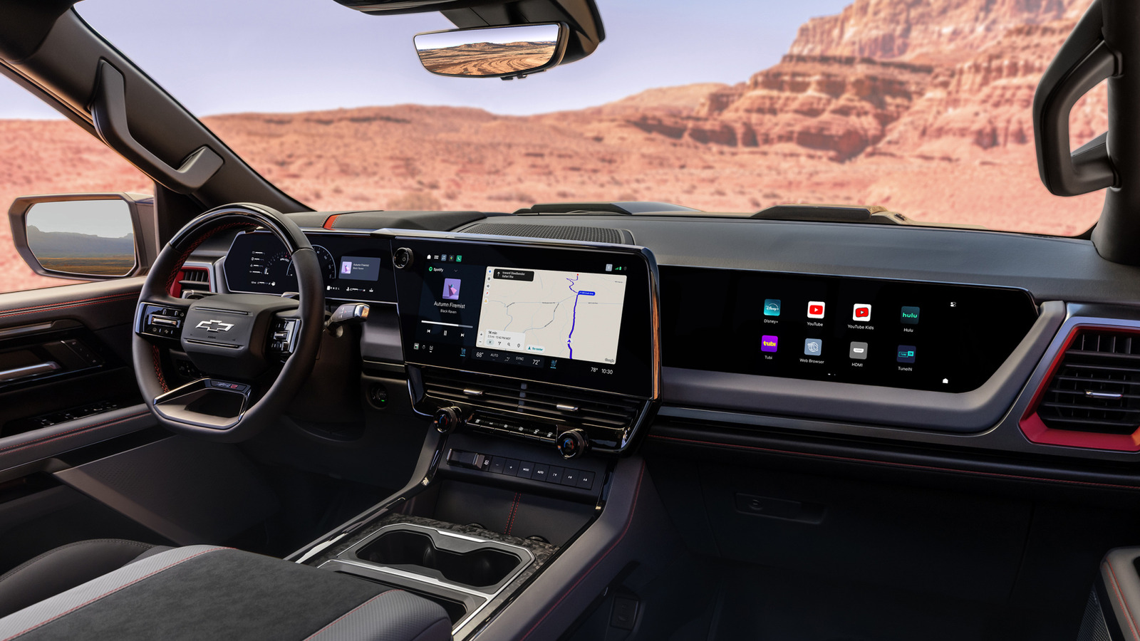 Салон нового Chevrolet Silverado
