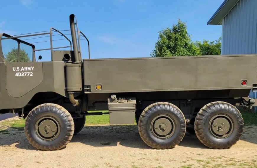 Військовий прототип Ford: амфібія 1960-х шукає нового власника