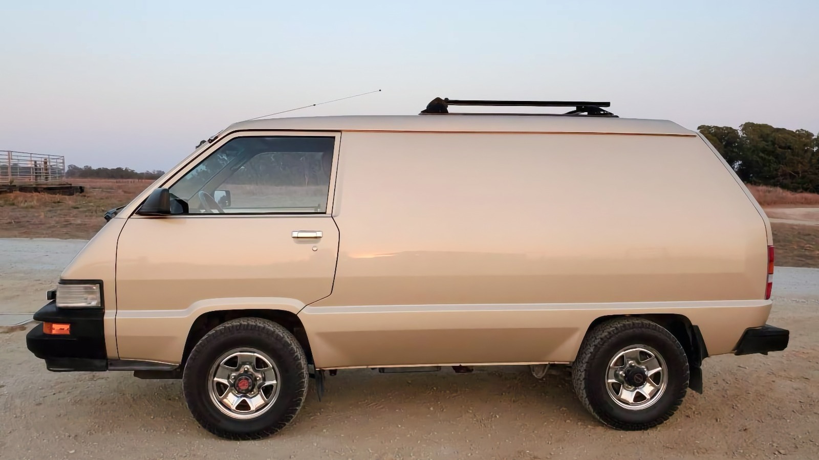 Toyota Van 1987 року
