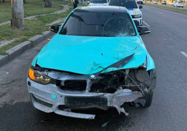 На Харківщині 18-річний водій BMW насмерть збив чоловіка