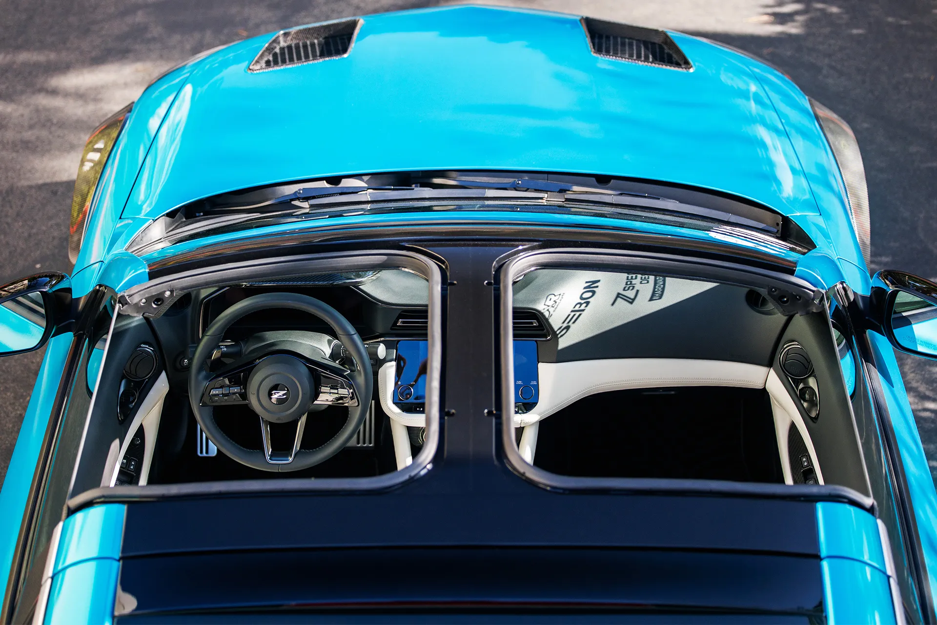 Вигляд Nissan Z Kaze Concept зверху.