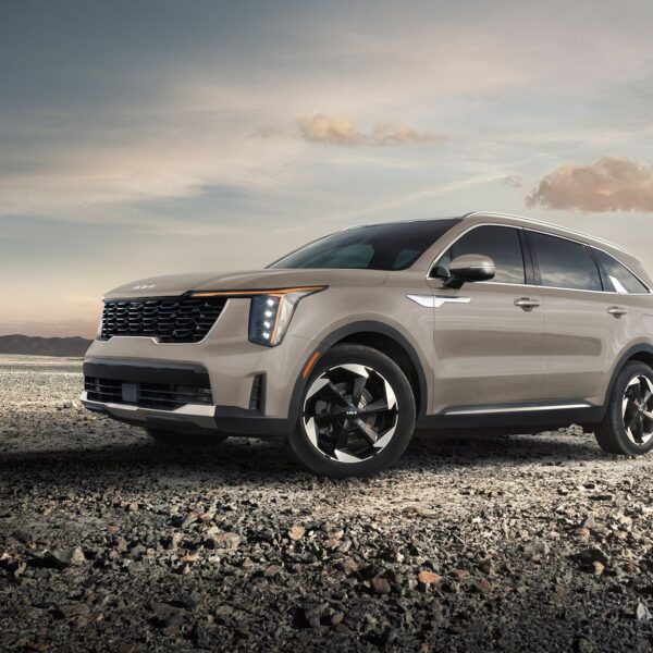 Kia помилково опублікувала особисте повідомлення керівника на конфігураторі авто