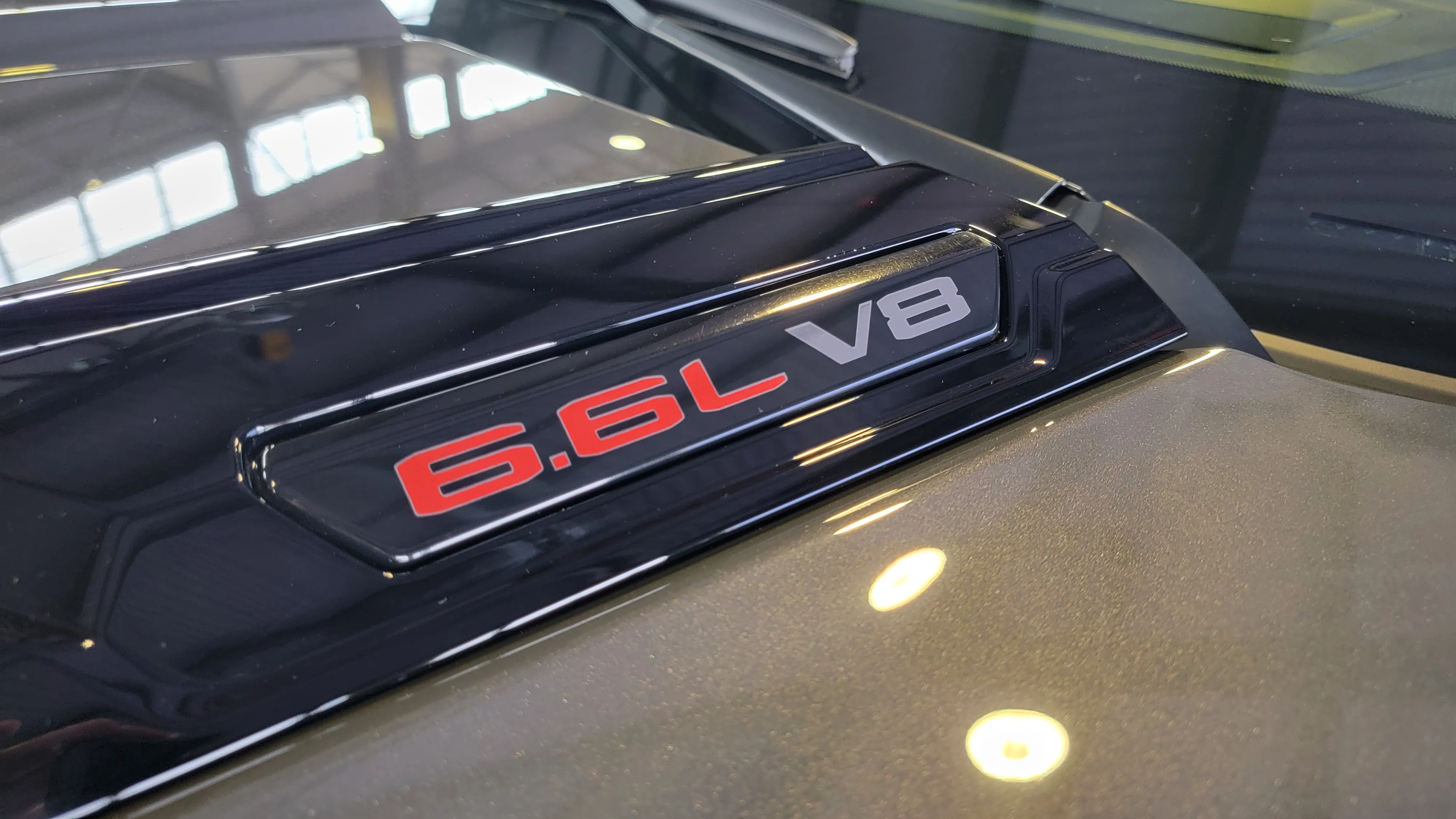 Пасажирський екран 2027 GMC Sierra 1500 Denali Ultimate