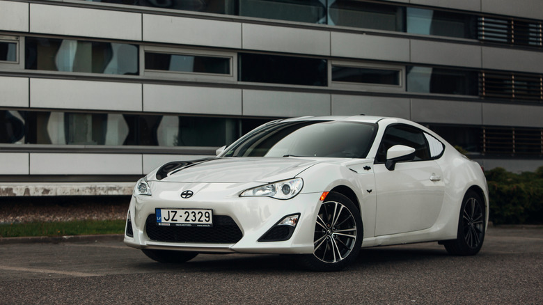 Спортивне авто Scion FR-S