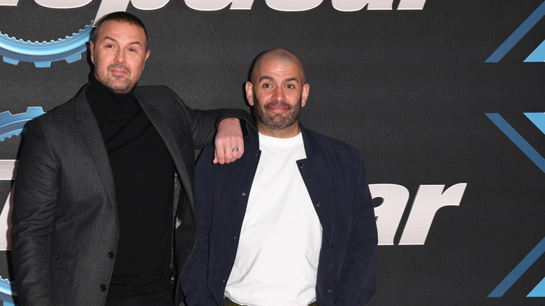 Ведучі Top Gear Падді МакГіннесс та Кріс Гарріс на світовій прем'єрі шоу.