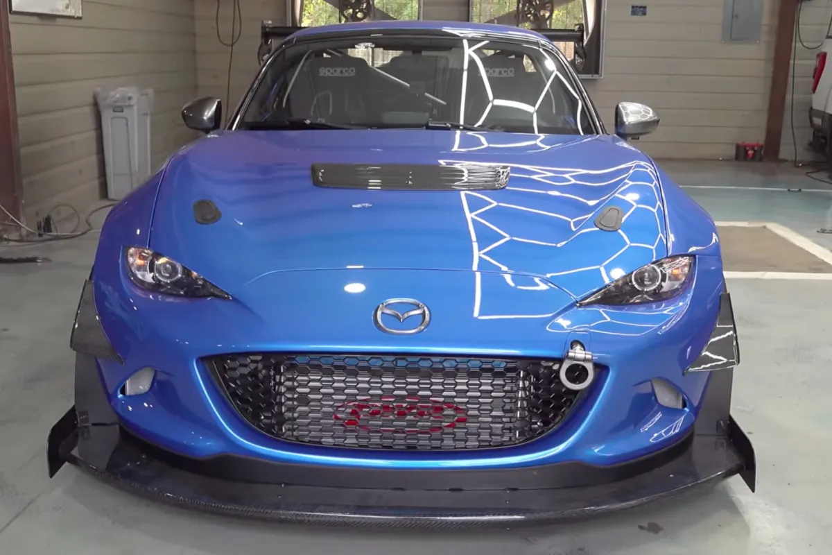 Mazda Miata з двигуном EcoBoost