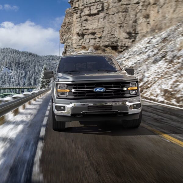 Ford відкликає нові F-150 через несправність заднього моста