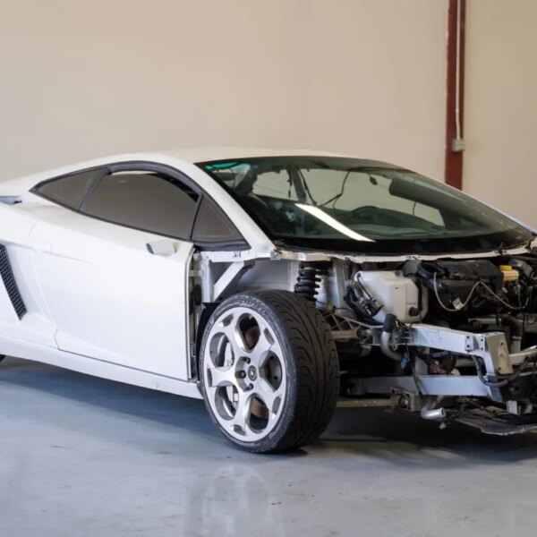 Lamborghini Gallardo після перевороту потребує капітального ремонту