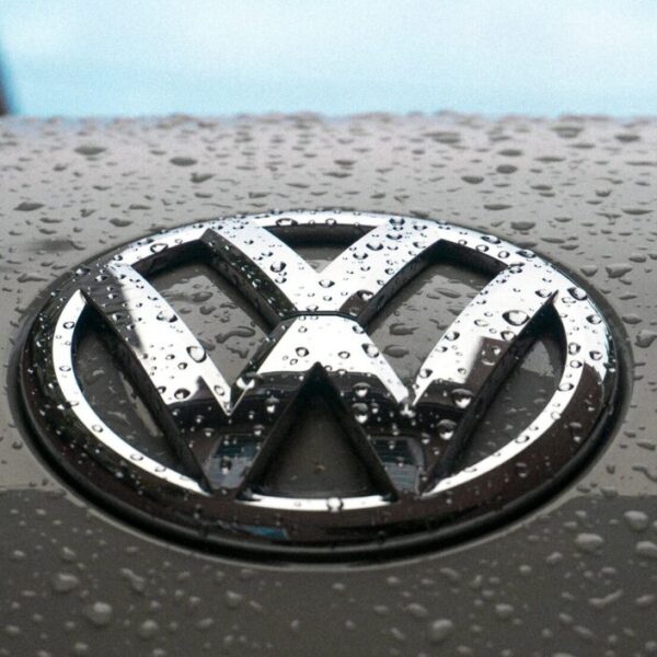 Прибутковість Volkswagen може обвалитися до 1% через накопичення проблем