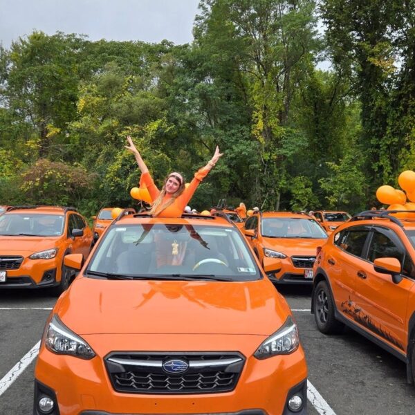 Оранжевий парад Subaru Crosstrek: свято яскравих авто, що надихає