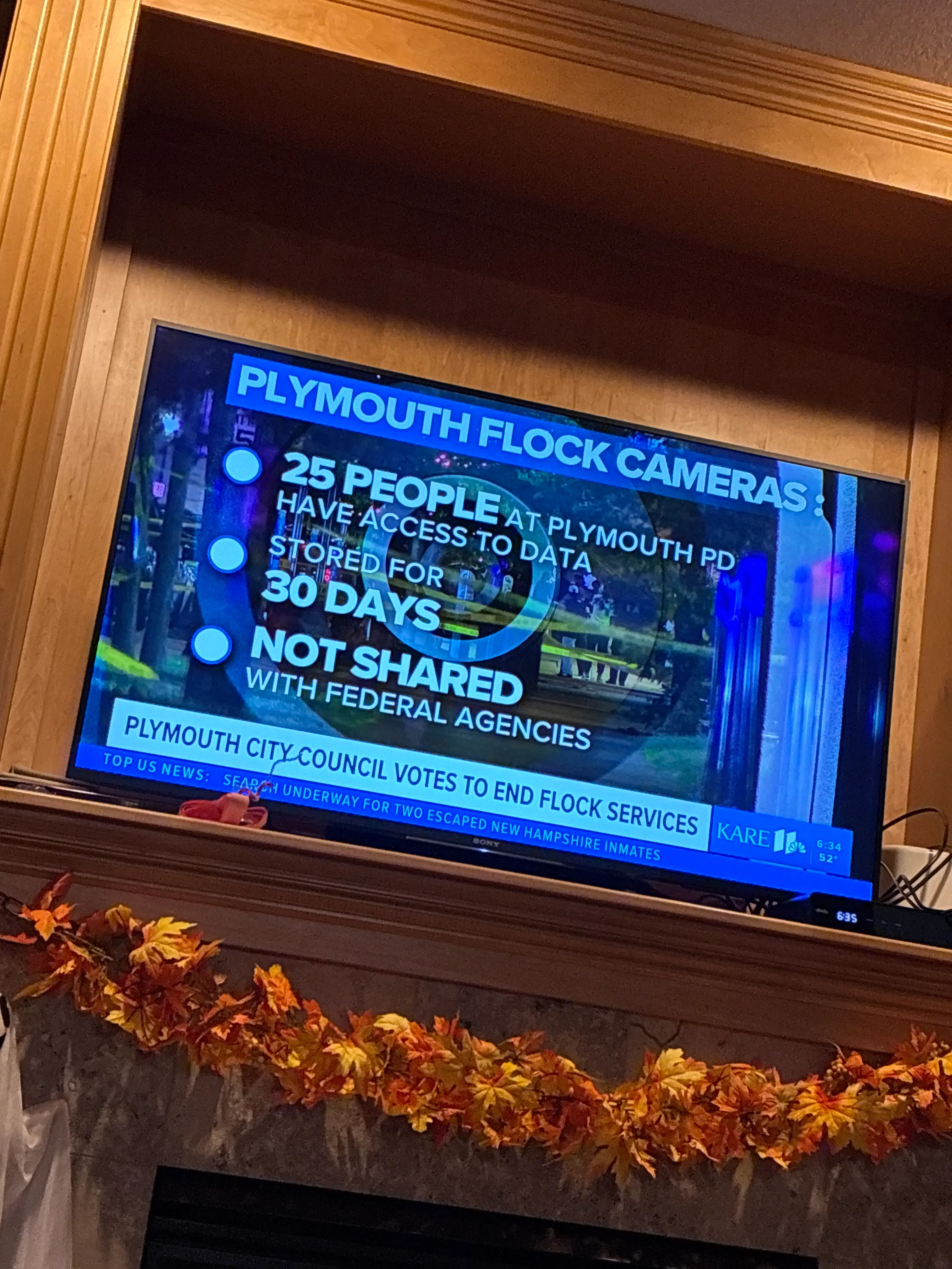 Історія Kare 11 про Flock