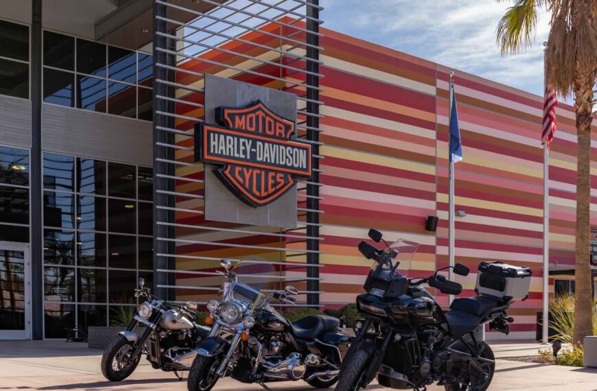 Harley-Davidson відкликає понад 82 тисячі мотоциклів через ризик розриву шин